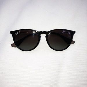 Women’s Ray-Ban Sunglasses